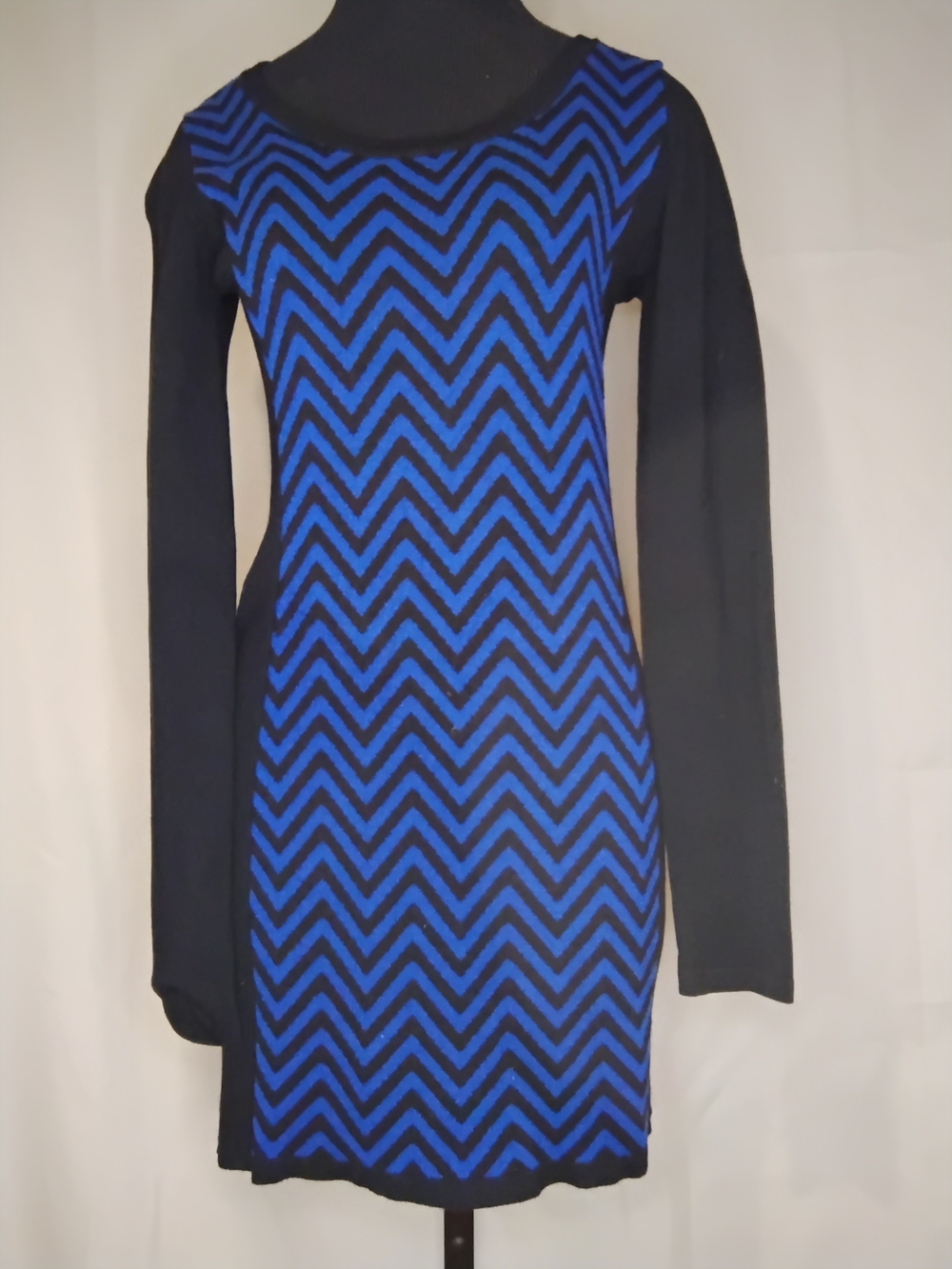 Xhilaration Black & Blue Chevron Midi Sweater Dress